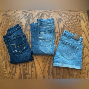 Women’s Bundle of American Eagle Jeans/shorts. Size 2